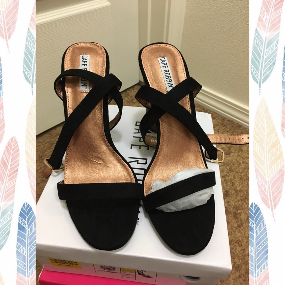 💠NEW💠Cape Robbin Black Connie Sandal